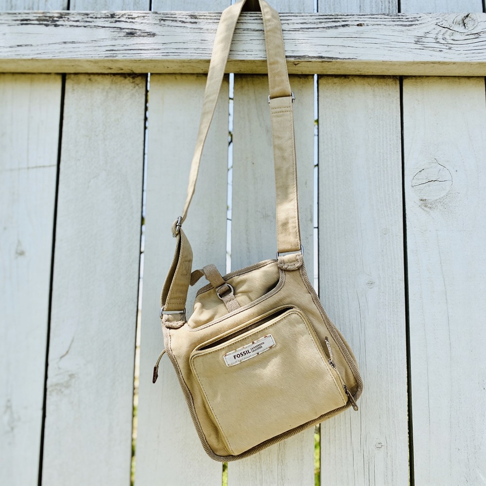 Fossil Authentic Classic Khaki Canvas Crossbody Bag Multi Pocket Stripe Lining